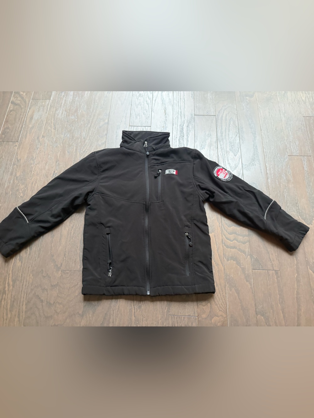 Kids boys jacket size 8 32 Degrees weatherproof black zip